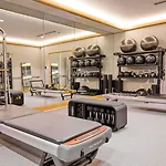Mandarin Oriental, Hotel
