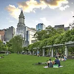 By Marriott Downtown Seaport 3* Boston