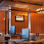 By Marriott Downtown Seaport Hotel 3*