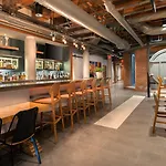 By Marriott Downtown Seaport Hotel Boston