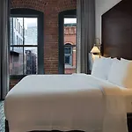 Hotel By Marriott Downtown Seaport