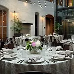 By Marriott Downtown Seaport Hotel 3*