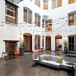 By Marriott Downtown Seaport 3* Boston