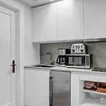 Cozy S End Studio Nr T Shops Dining Bos-440