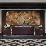 Four Seasons Hotel One Dalton Street, Boston