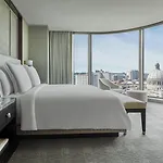 Hotel Four Seasons One Dalton Street, Boston