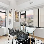 South End Apartment Ideal For Business Trips