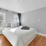 Apartment Location+comfort+convenience *