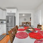 Location+comfort+convenience * Boston