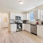 Beautiful 2Br In Savin Hill Boston