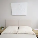 Nomadiq - Walk To Airport, 5 Min To Downtown 01