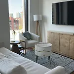 Back-bay 2br W Roof Gym Parking Apartment Boston