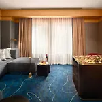 Mandarin Oriental,