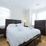 Three-Bedroom On Larose Place Apt R
