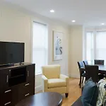 Three-Bedroom On Larose Place Apt R