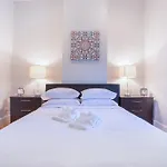 One-Bedroom On W Newton Street Apt 2