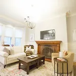 Marlborough Street Apartment