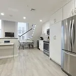 Two-Bedroom On Washington Street Apt 403