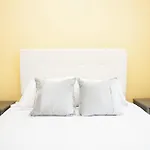 Two-Bedroom On D Street Apt 136