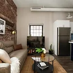 Two-Bedroom On Hamilton Place Apt 401