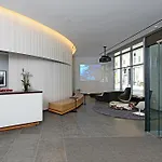 Bluebird Suites In Downtown Boston