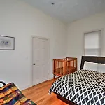2 Bedroom In Jamaica Plain With Parking Apartment *