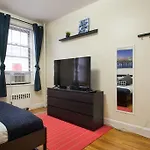 Family Apartment Close To Fenway Park With One Parking Spot - 8