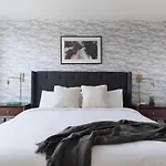 One-Bedroom On Braintree Street Apt 218