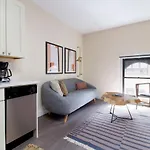 Simple Downtown Crossing Suites By Sonder