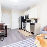 Simple Downtown Crossing Suites By Sonder