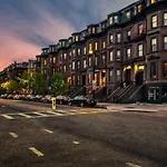 Beautiful 2Bedroom In The South End Boston - Ground Level Unit