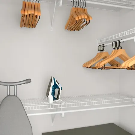 Jamaica Plain Studio W Gym Wd Nr Orange Line Bos-661