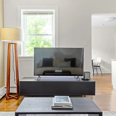 Savin Hill 1br Nr Red Line Bos-713 Apartment Boston
