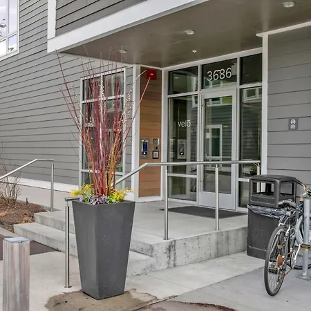 Jamaica Plain Studio W Gym Wd Nr Orange Line Bos-661 Boston