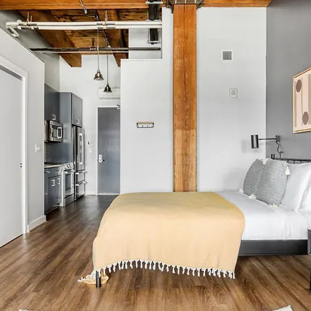 Apartment Fort Point Studio W Wd Nr S Station Bos-564