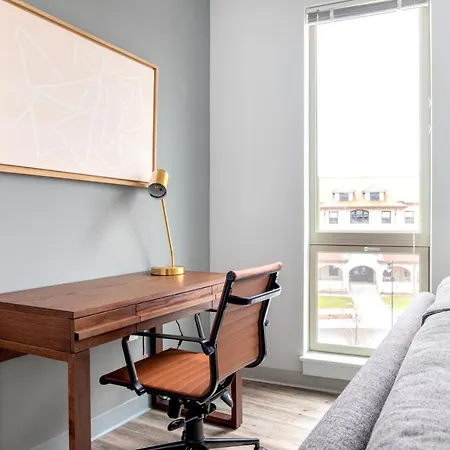 Brighton Studio W Wd Doorman Nr T Dining Bos-321 Apartment