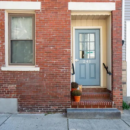 Newly Newly Renovated S 2br Bos-455