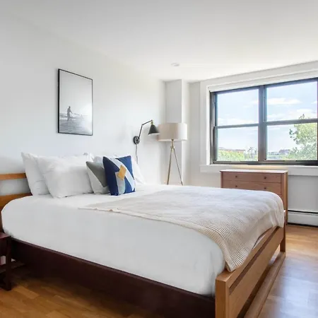 Apartment 2br W Wd Steps From Carson M St Beach Bos-401 Boston