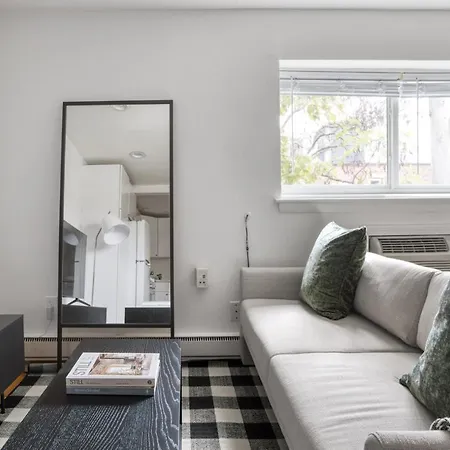 Apartment Brighton Studio Nr Mission Park Green Line Bos-675