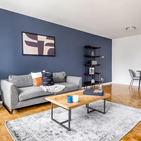 Apartment Back Bay 1br W Gym Doorman Wd Nr Copley Mall Bos-237 Boston