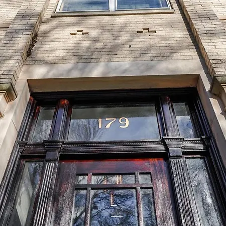 Private In Shared In Brookline * Boston