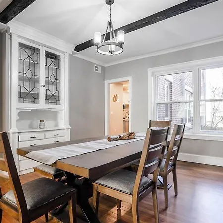 Private In Shared In Brookline Apartment *