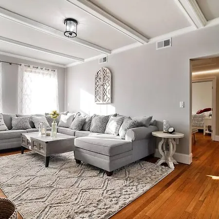 Private In Shared In Brookline Apartment