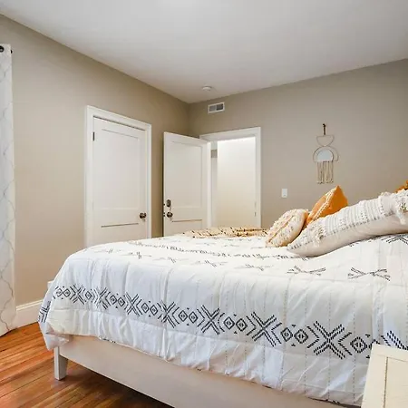 Private In Shared In Brookline Boston