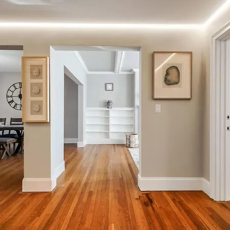 Private In Shared In Brookline Apartment *
