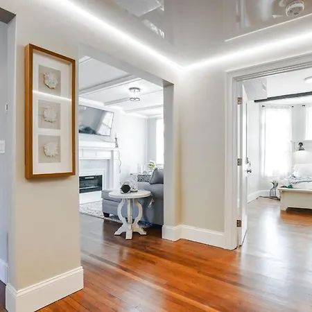 Apartment Private In Shared In Brookline