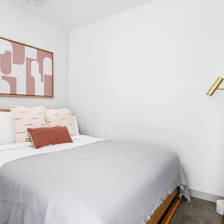 Apartment Brighton W Wd Gym Nr T Shops Bos-320 *