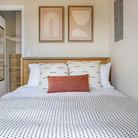 Back Bay 1br W Wd Nr Newbury St Bos-813 Apartment