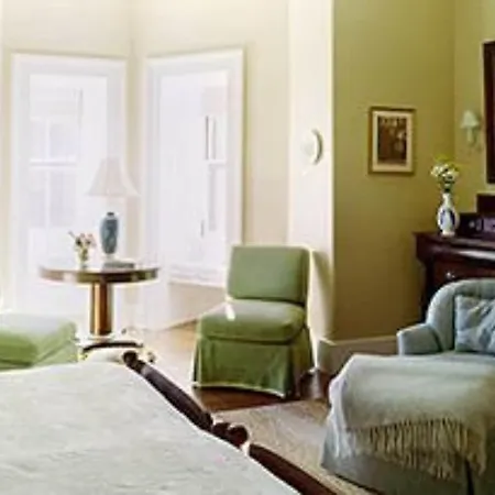 The College Club Of