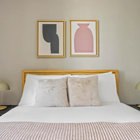 North Station 2br W Wd Gym Nr Td Garden Bos-131a Apartment